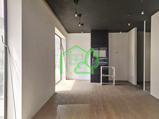 Negozio in Vendita a Viareggio, 180'000€, 75 m²