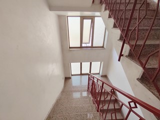Quadrilocale in Vendita a Barcellona Pozzo di Gotto, 100'000€, 141 m²