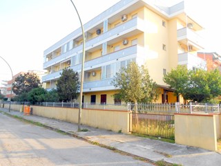 Monolocale in Vendita a Comacchio, zona Lido delle Nazioni, 55'000€, 32 m², arredato