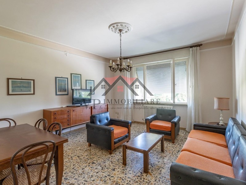 Quadrilocale in Vendita a Pomarance, 85'000€, 82 m², con Box