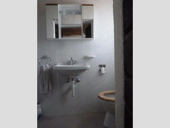 Casale in Vendita a Varzo, 65'000€, 100 m²