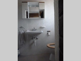 Casale in Vendita a Varzo, 65'000€, 100 m²