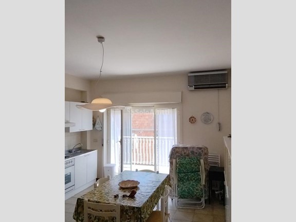 Bilocale in Affitto a Giardini Naxos, zona Chianchitta Sud, 50 m², arredato