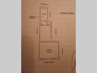 Immobile commerciale in Vendita a Pisa, 425'000€, 130 m²