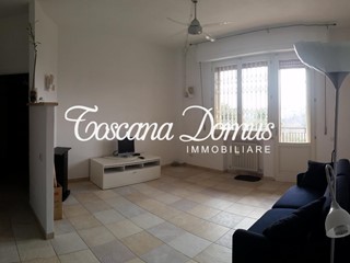 Appartamento in Vendita a Siena, 310'000€, 116 m², arredato, con Box