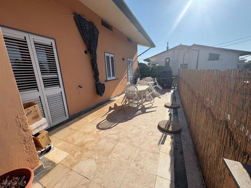 Appartamento in Vendita a Montignoso, zona Cinquale, 490'000&euro;, 200 m², arredato