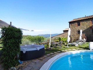 Casa Semi Indipendente in Vendita a Bucine, 199'000€, 85 m²