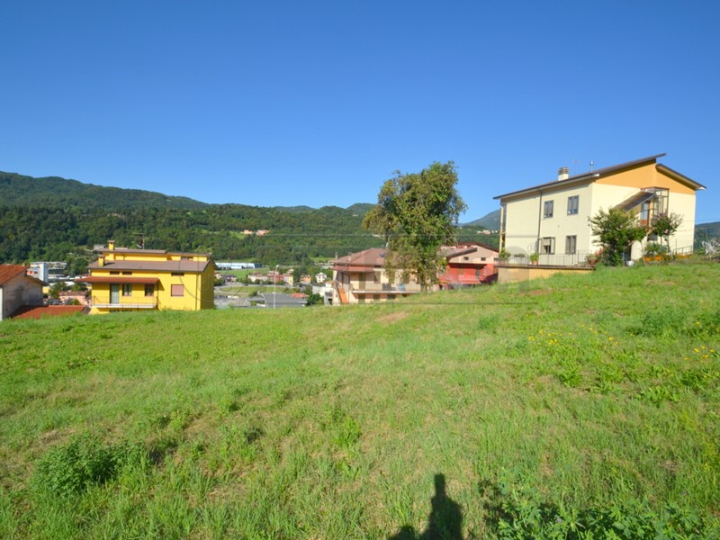 Terreno edificabile in Vendita a Valdagno, zona Ponte dei Nori, 150'000€, 2742 m²