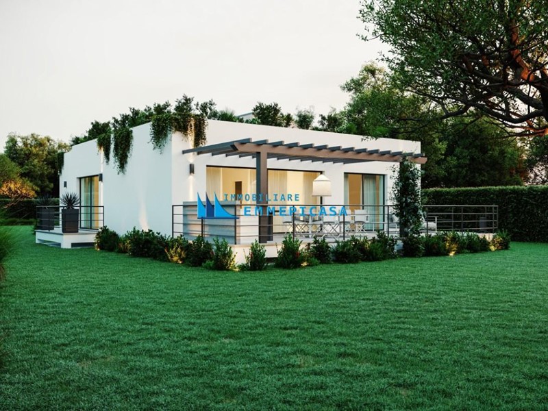 Terreno edificabile in Vendita a Montignoso, zona Renella, 430'000€, 1300 m²