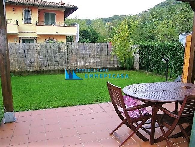 Villetta a schiera in Vendita a Massa, zona Romagnano, 335'000€, 120 m², arredato