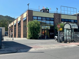 Immobile commerciale in Vendita a Taggia, 1'500'000€, 1600 m²