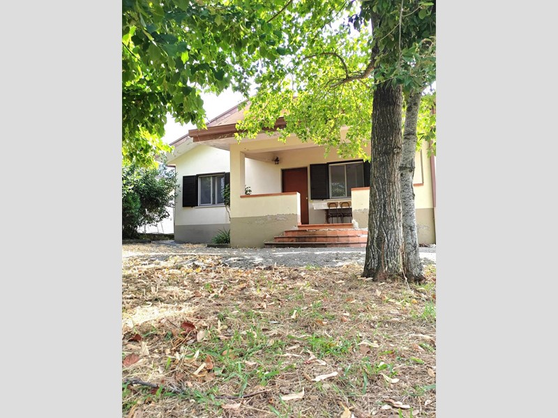 Villa in Vendita a Giuliano di Roma, 120 m², arredato