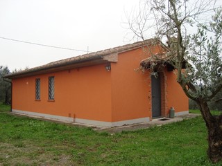 Casa di corte in Vendita a Lamporecchio, 185'000€, 75 m²