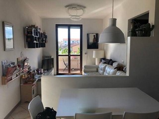 Attico in Vendita a Empoli, zona Ponzano, 270'000€, 120 m², con Box