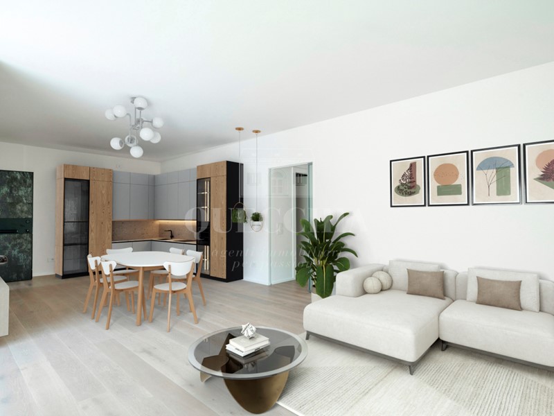 Trilocale in Vendita a Desenzano del Garda, 650'000€, 153 m², con Box