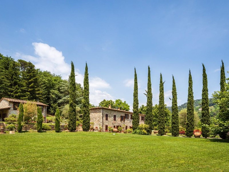 Casa di corte in Vendita a Lucca, 4'000'000€, 1000 m²
