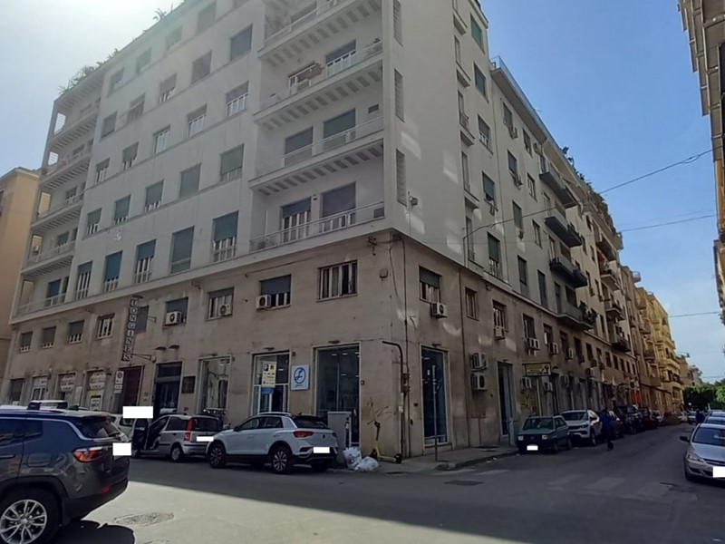 Appartamento in Vendita a Palermo, 500'000€, 203 m²
