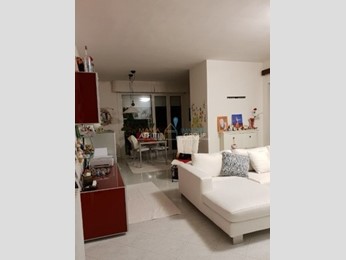 Quadrilocale in Vendita a Carrara, zona Nazzano, 225'000€, 90 m², arredato, con Box