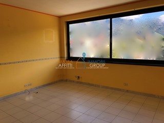 Ufficio in Vendita a Massa, 100'000€, 55 m²