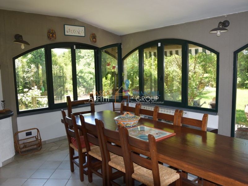 Casa Semi Indipendente in Vendita a Montignoso, 140 m²