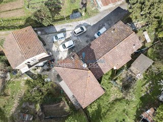 Casa Semi Indipendente in Vendita a Carrara, 110'000€, 160 m²