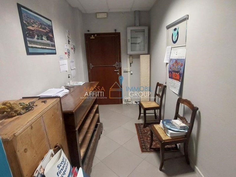 Appartamento in Vendita a Massa, 230'000€, 130 m²