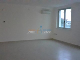 Ufficio in Vendita a Massa, 80'000&euro;, 50 m²