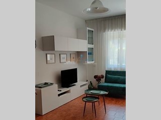 Quadrilocale in Vendita a Carrara, zona Marina Di Carrara, 285'000€, 110 m²