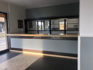Immobile commerciale in Affitto a Massa, 800€, 70 m²