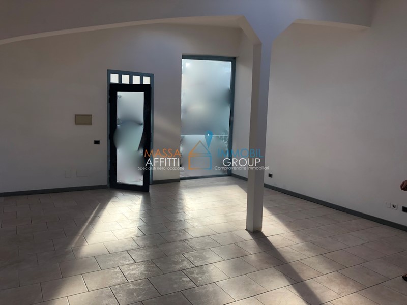 Ufficio in Vendita a Massa, 115'000&euro;, 80 m²