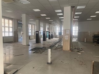 Immobile commerciale in Vendita a Livorno, 330'000&euro;, 600 m²