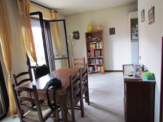 Trilocale in Vendita a Lucca, zona Sant'Alessio, 130'000&euro;, 80 m²