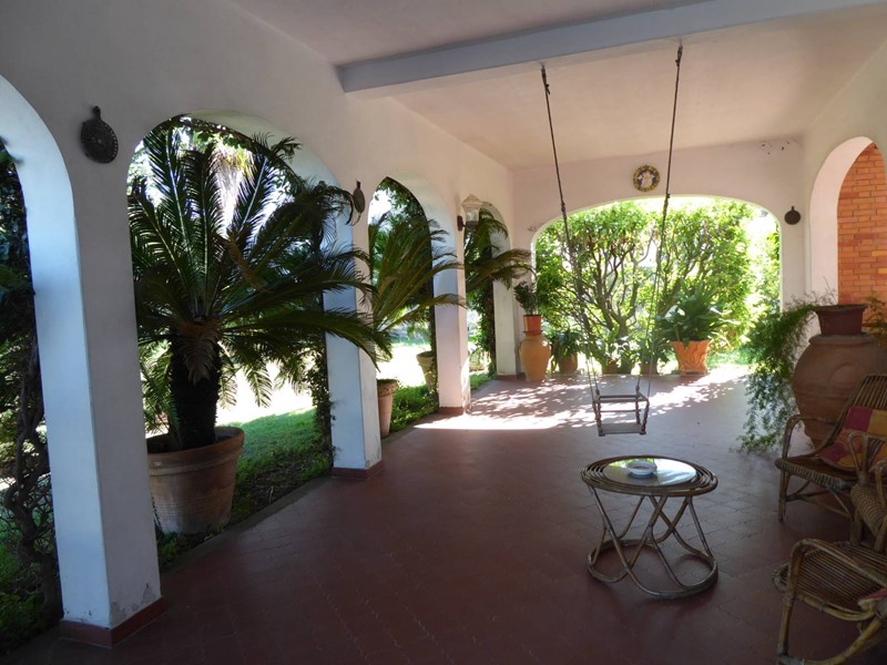 Villa in Vendita a Vecchiano, 1'200'000€, 450 m²