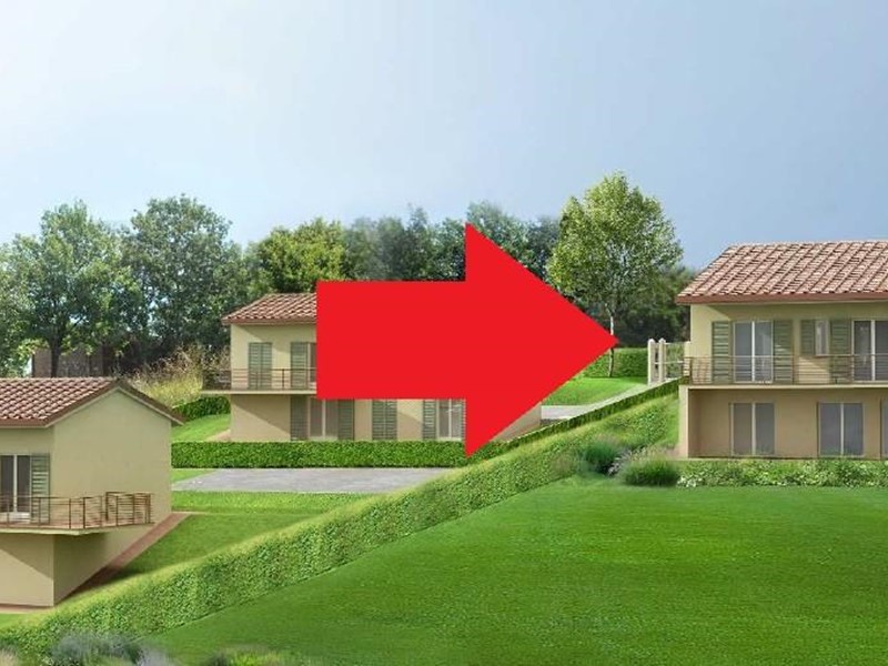 Villa in Vendita a Lucca, zona Monte San Quirico, 850'000€, 240 m²
