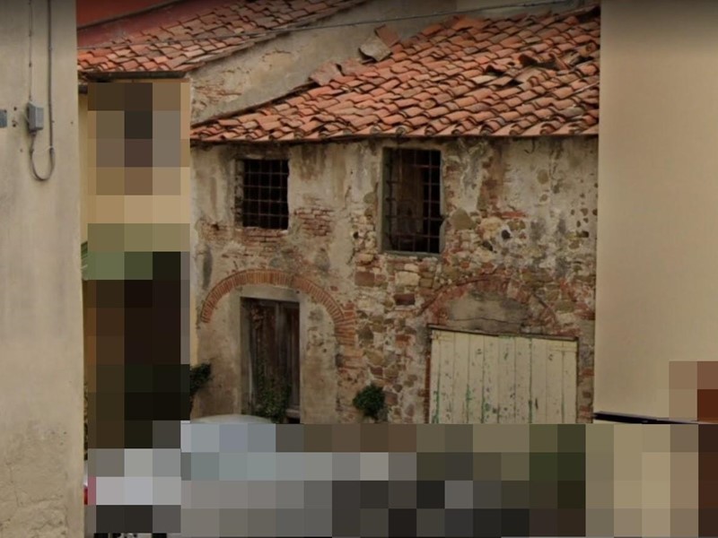 Casa Indipendente in Vendita a Vecchiano, zona Filettole, 75'000€, 180 m²