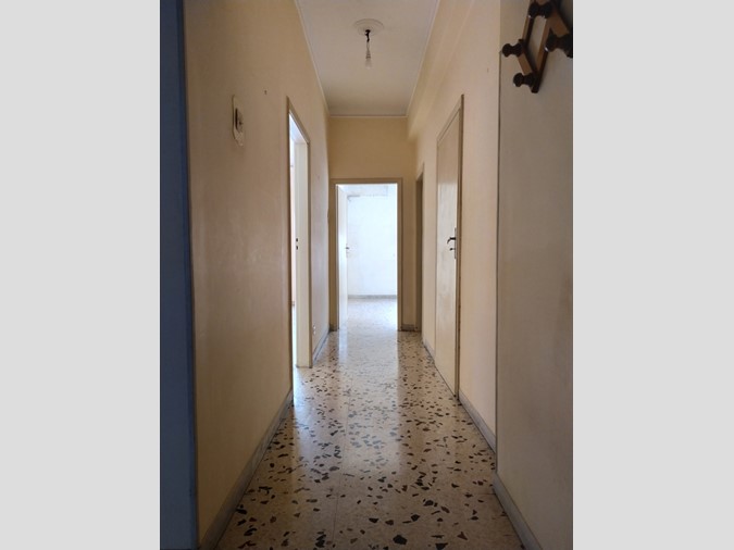 Trilocale in Vendita a Messina, 60'000€, 85 m²