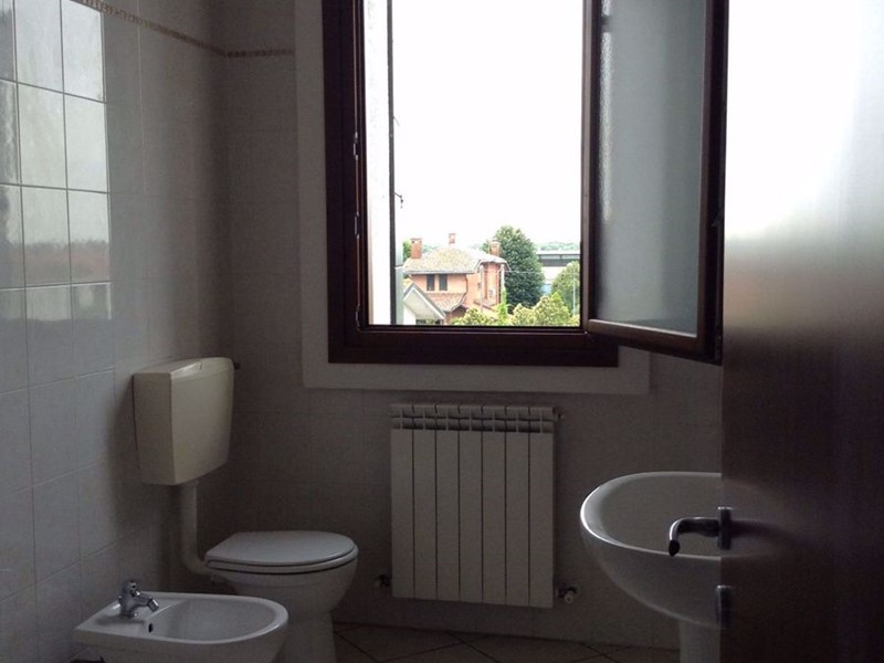 Bilocale in Vendita a Gavello, 55'000€, 63 m²