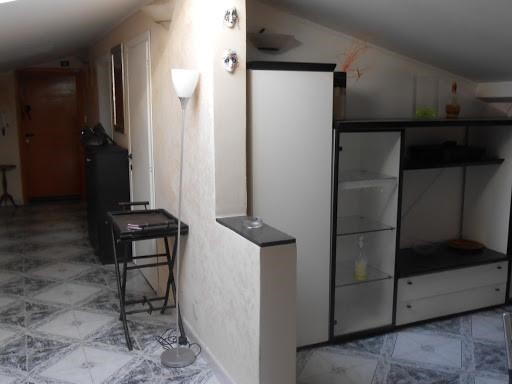 Attico in Vendita a Livorno, 80'000&euro;, 85 m²