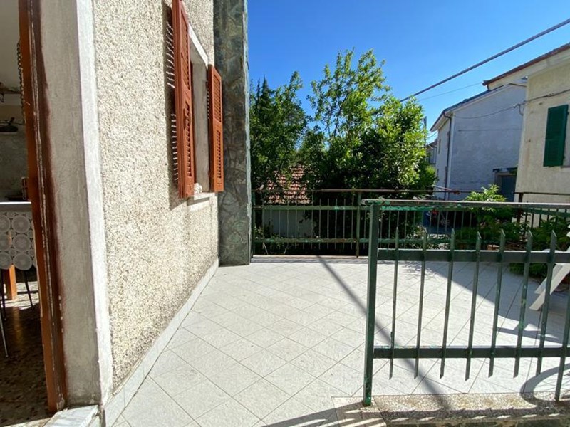 Casa Semi Indipendente in Vendita a Ponzone, 67'000€, 150 m²