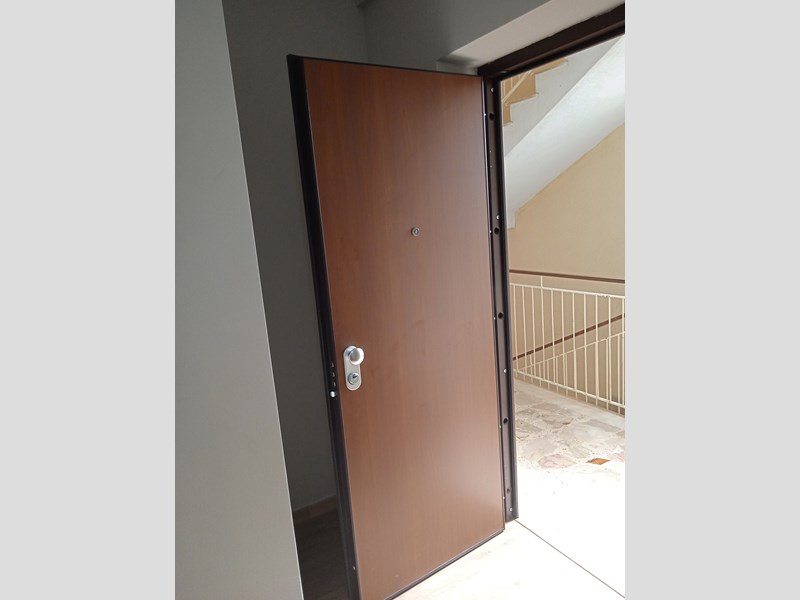 Appartamento in Vendita a Carini, zona semi centrale, 130'000€