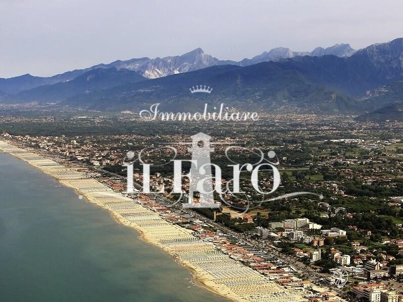 Attività commerciale in Vendita a Pietrasanta, 4'000'000€, 1000 m²