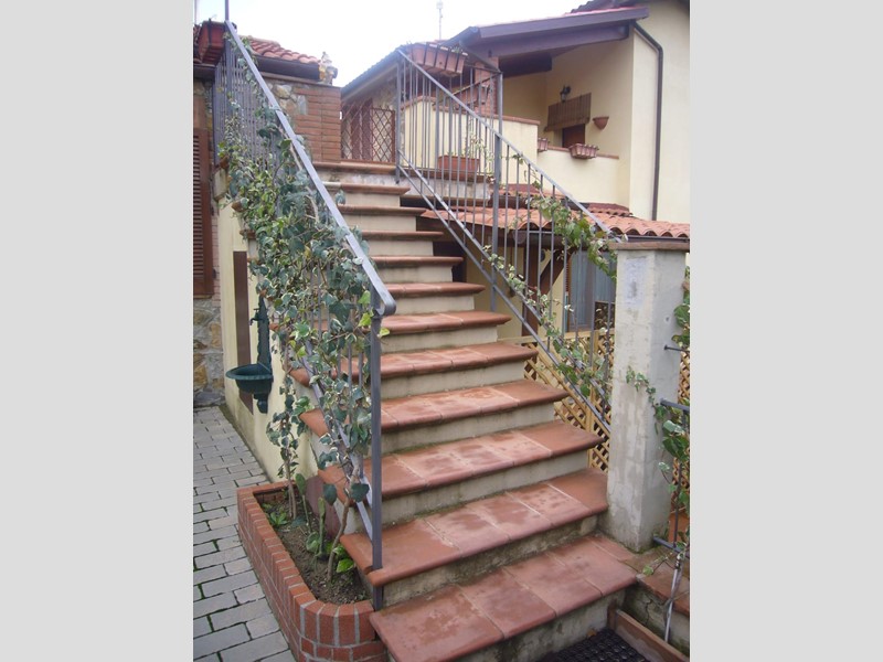 Trilocale in Vendita a Murlo, zona Casciano, 150'000€, 70 m², arredato, con Box