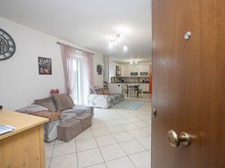 Appartamento in Vendita a Ceranesi, 90'000€, 124 m², con Box