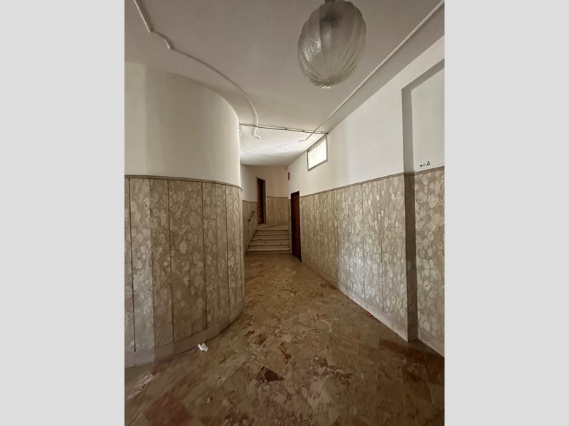 Bilocale in Vendita a Ortona, 93'000€, 110 m²