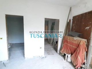 Appartamento in Vendita a Rosignano Marittimo, zona Castiglioncello, 215'000&euro;, 135 m²