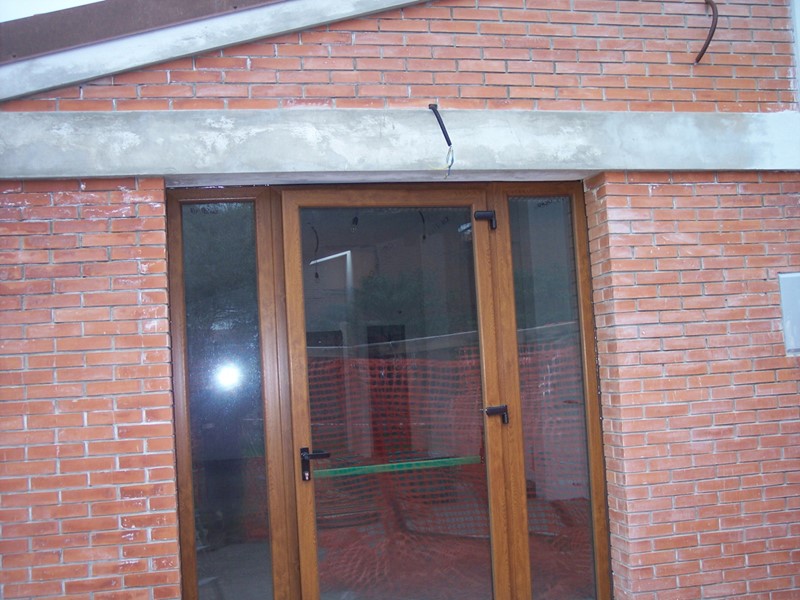 Capannone in Vendita a San Giuliano Terme, 120'000€, 70 m²