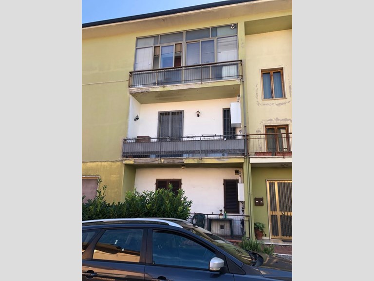 Quadrilocale in Affitto a Santa Maria a Monte, zona Montecalvoli, 600€, 110 m², arredato