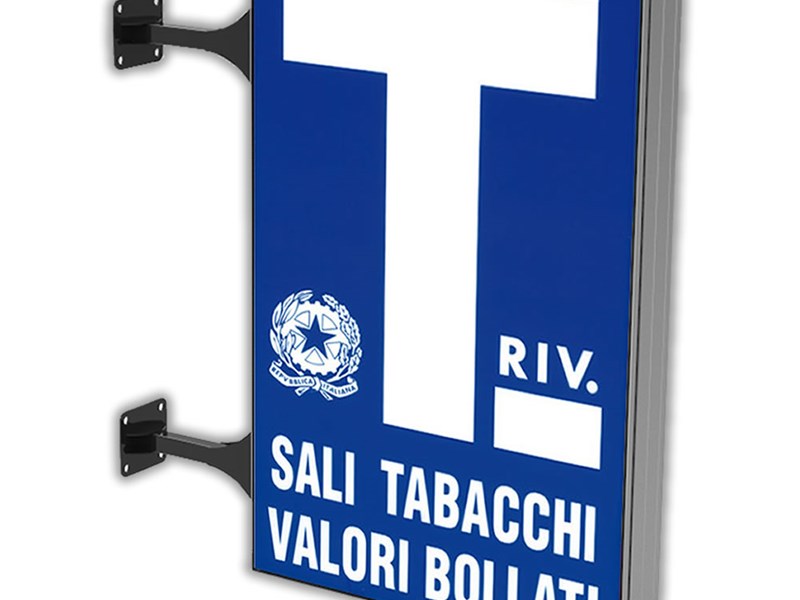 Attività commerciale in Vendita a Novoli, 60 m²