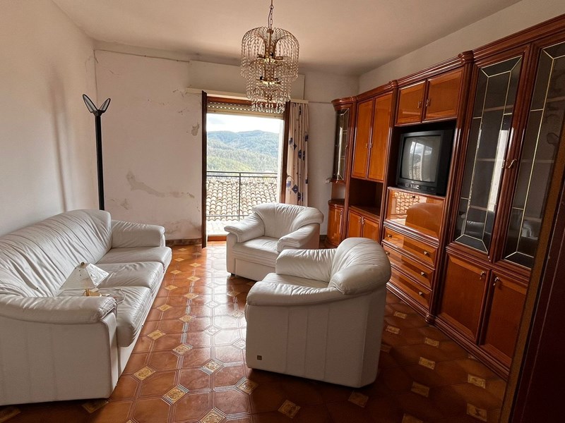 Casa Semi Indipendente in Vendita a San Giovanni in Fiore, 25'000€, 112 m²