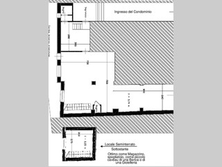 Immobile commerciale in Affitto a Carrara, 2'300€, 120 m²